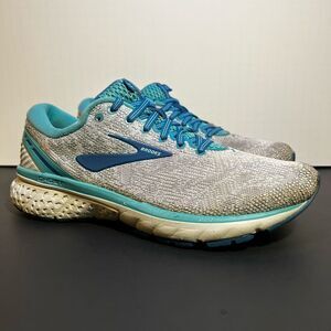 Womens BROOKS Ghost 11 Gray Running Shoes / Size 8.5